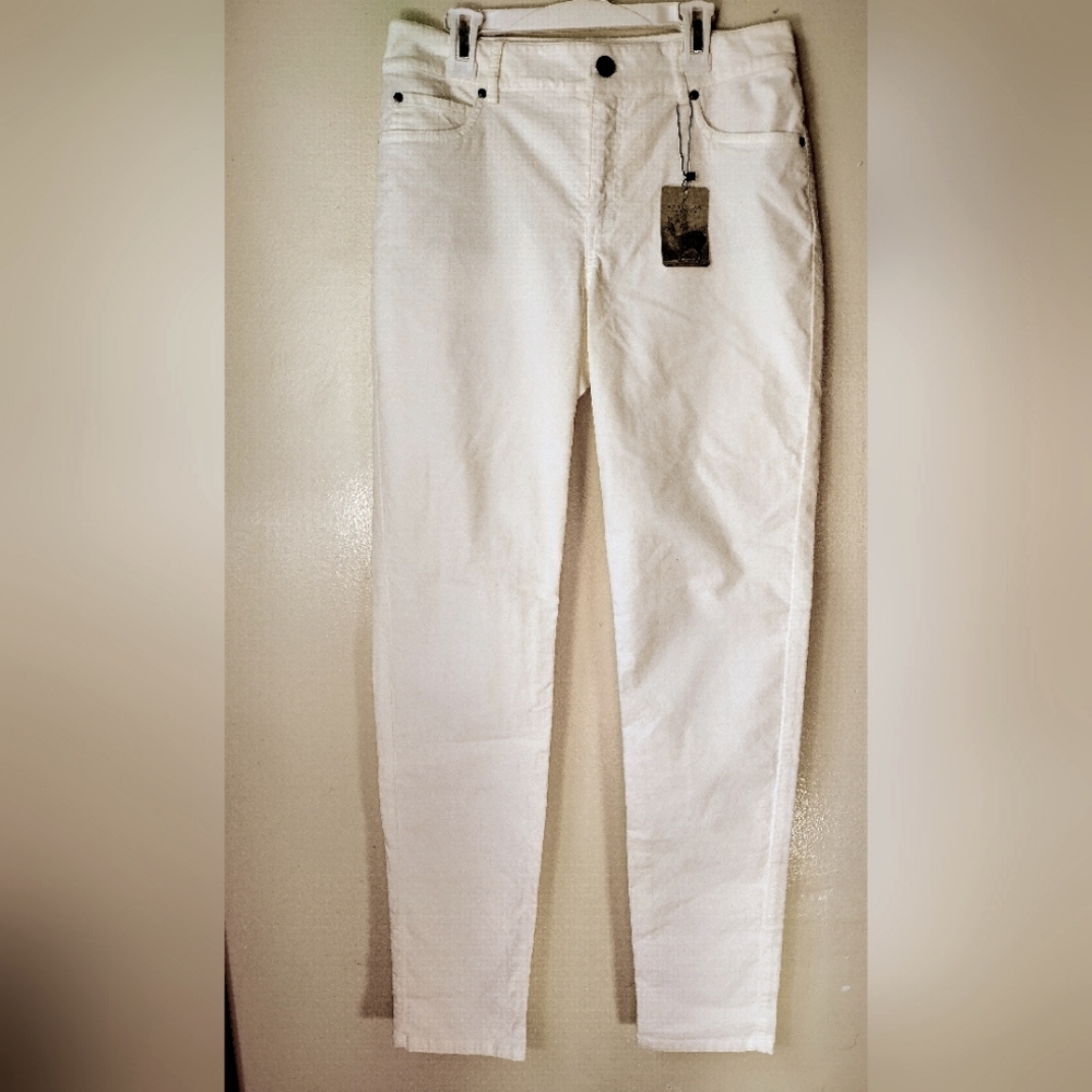 Peruvian Connection Zoe Velveteen Jeans Meringue White Size 6 NWT